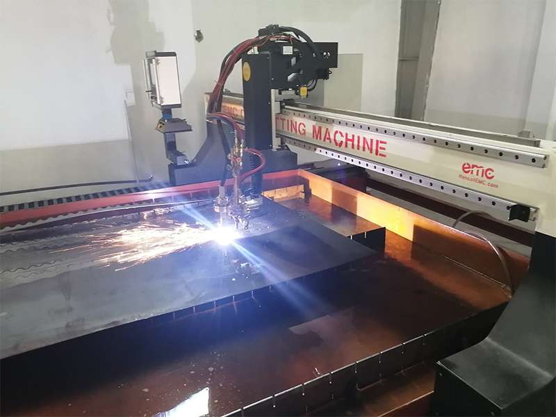 Máy cắt Plasma CNC hạng nặng tại Sơn Tây