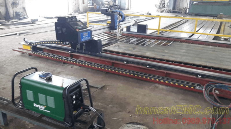 máy Máy cắt CNC mini 2 Ray EMC-2570