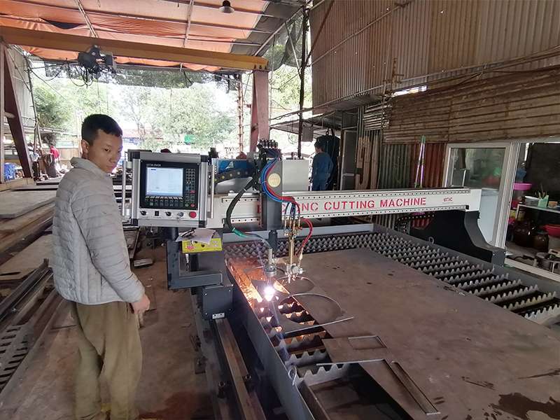 máy cắt cnc plasma tại đại mỗ - hà nội