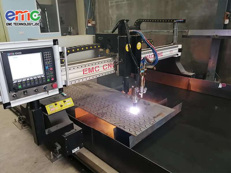 máy cắt cnc tại thép cường thành thạch thất