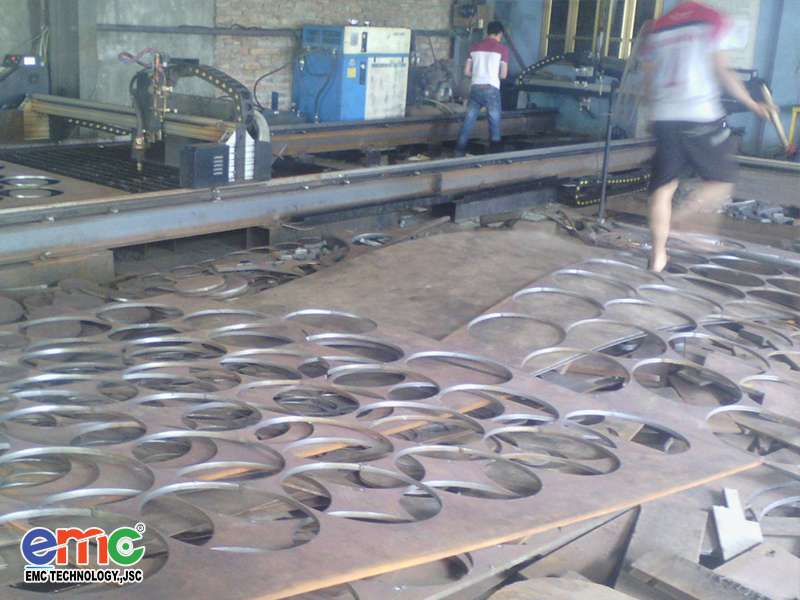 máy cắt cnc tại thép cường thành thạch thất