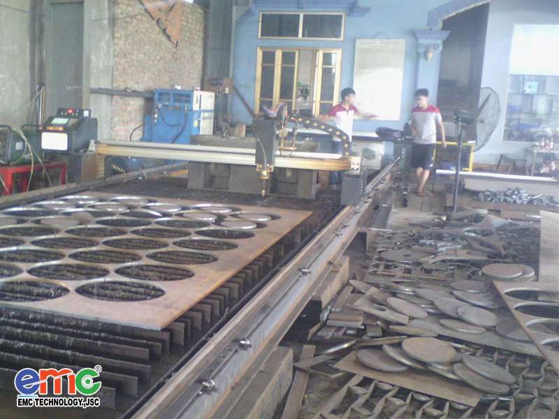 máy cắt cnc tại thép cường thành thạch thất