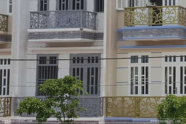 lan can ban công sắt cnc đẹp nhất 2020