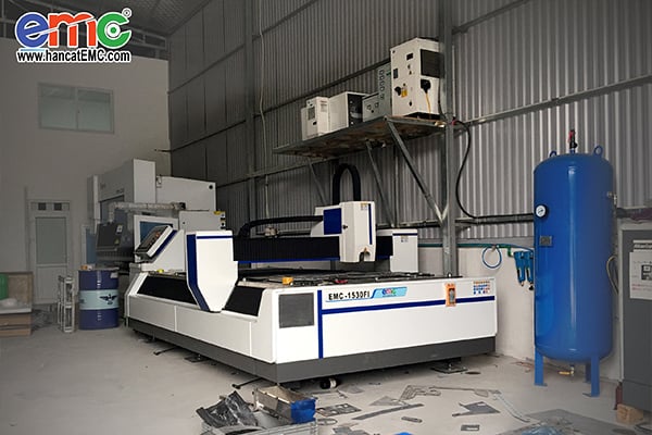 máy cắt laser fiber tại Hà Đông