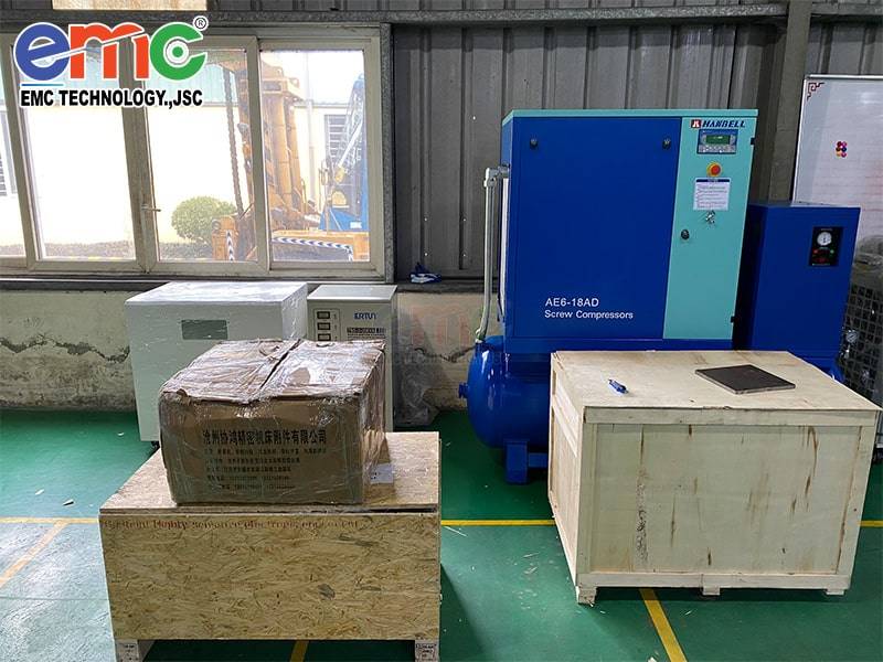 Bộ nguồn và các linh kiện kèm theo máy laser