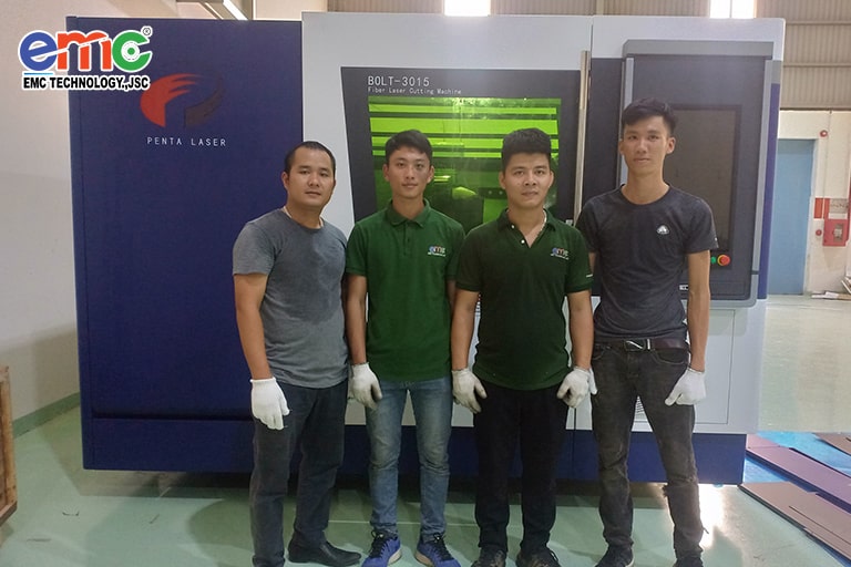 máy cắt laser penta bolt tại công ty Keytech
