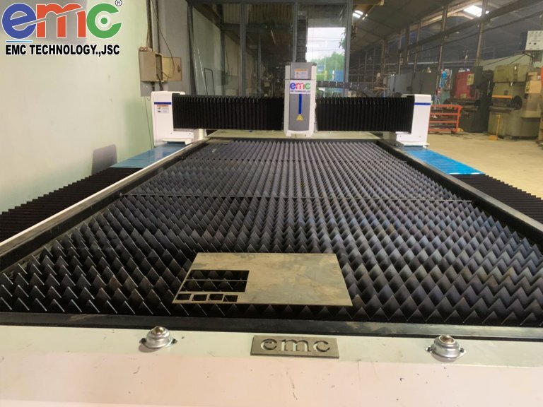 máy cắt laser basic tại Đồng Nai