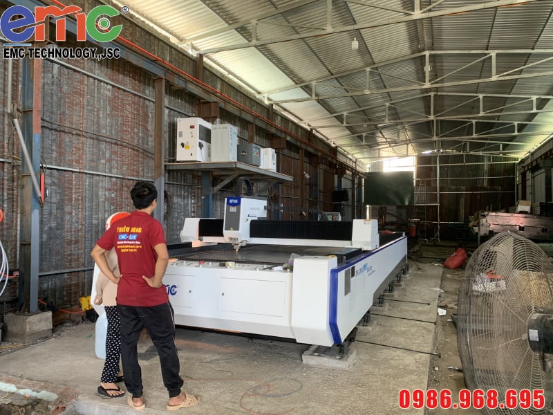 máy cắt laser tại Vũng Tàu