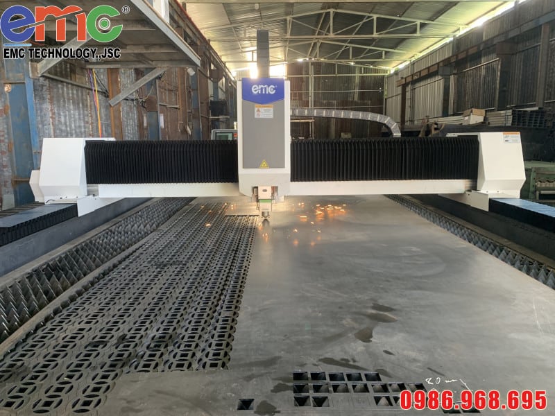 máy cắt laser tại Vũng Tàu