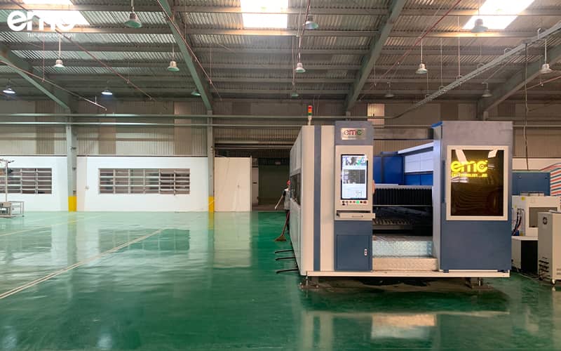 máy cắt laser tại tập đoàn SunHouse