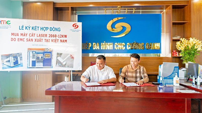 Lễ kí kết hợp đồng máy cắt laser fiber 12ke tại Thép Cường Thành