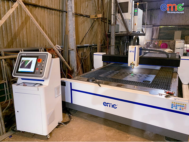 Máy cắt laser được EMC lắp đặt tại Thép Minh Hóa