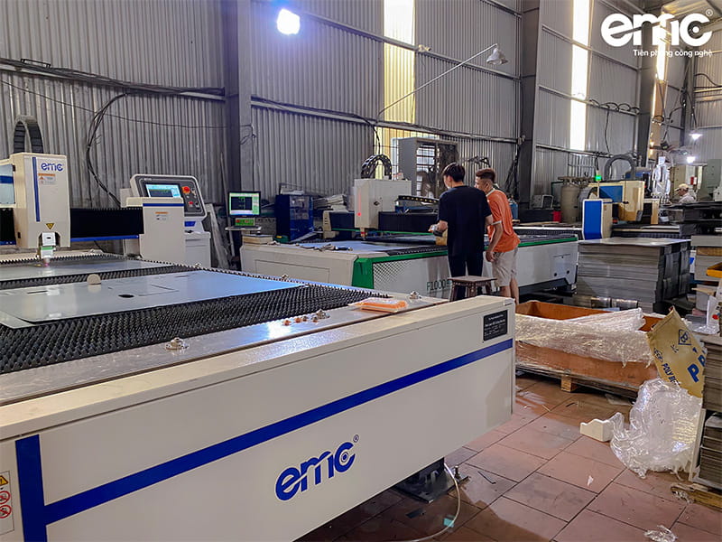 Máy cắt laser thứ 3 tại công ty Anh Chinh