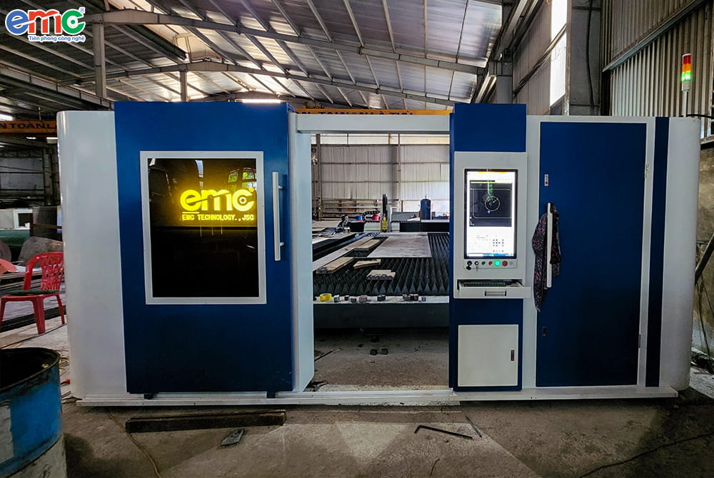 Máy cắt laser bản mã 2500x12500 