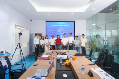 Lễ ký kết hợp đồng máy cắt ống laser xuất khẩu đi Nhật Bản