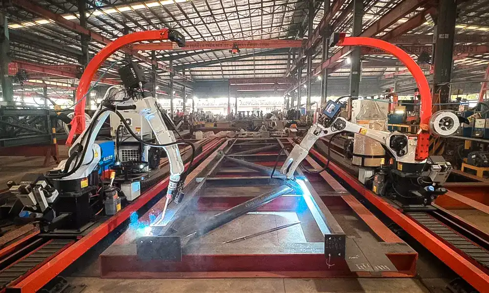 Robot hàn tại Tập đoàn Đại Dũng