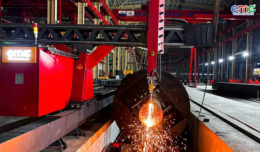 Máy cắt laser fiber cnc kim loại ống
