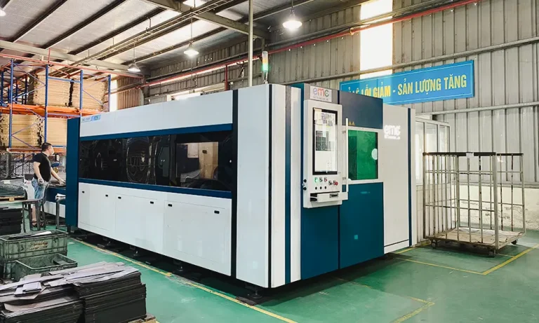 Máy cắt laser tại Tập Đoàn SunHouse