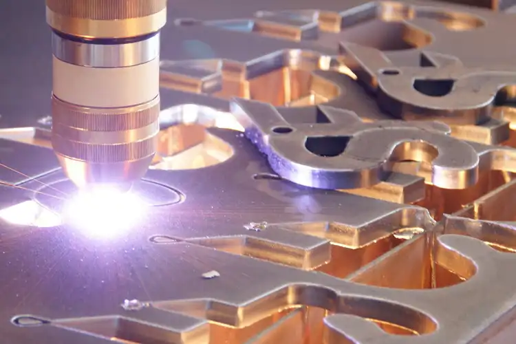 Cắt bản mã plasma cnc
